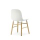Sedia Form Chair Bianca Gambe in Rovere Normann Copenhagen