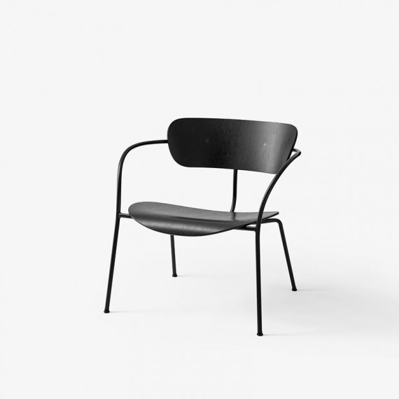 Pavilion Lounge Chair &Tradition
