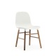Sedia Form Chair Bianca Gambe in Noce Normann Copenhagen