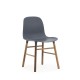 Sedia Form Chair Blu Gambe in Noce Normann Copenhagen