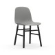 Sedia Form Chair Gambe in Rovere Verniciato Nero Normann Copenhagen