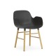 Sedia Form Armchair Nera Gambe in Rovere Normann Copenhagen