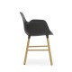 Sedia Form Armchair Nera Gambe in Rovere Normann Copenhagen