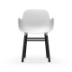 Sedia Form Armchair Gambe in Rovere verniciato nero Normann Copenhagen