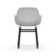 Sedia Form Armchair Gambe in Rovere verniciato nero Normann Copenhagen