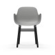 Sedia Form Armchair Gambe in Rovere verniciato nero Normann Copenhagen