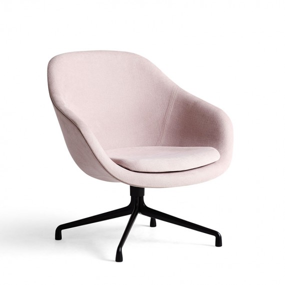 About A Lounge AAL 81 con Cuscino HAY