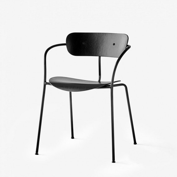 Sedia con braccioli Pavilion &Tradition